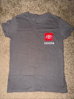 Toyota Women's Short-Sleeve Crew Tee in Charcoal with Red Logo